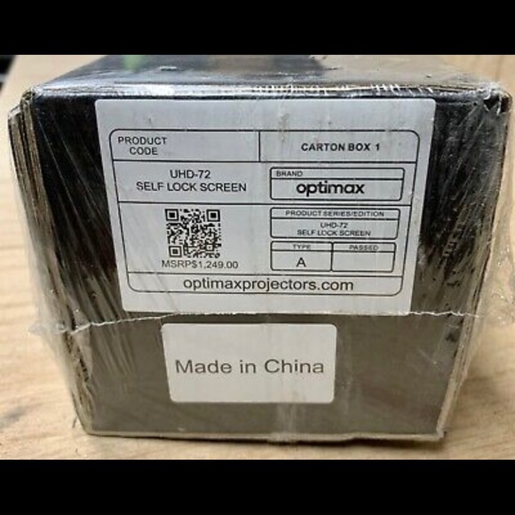 Optimax UHD-72 Digital Projector Self Lock Screen - Picture 2 of 2